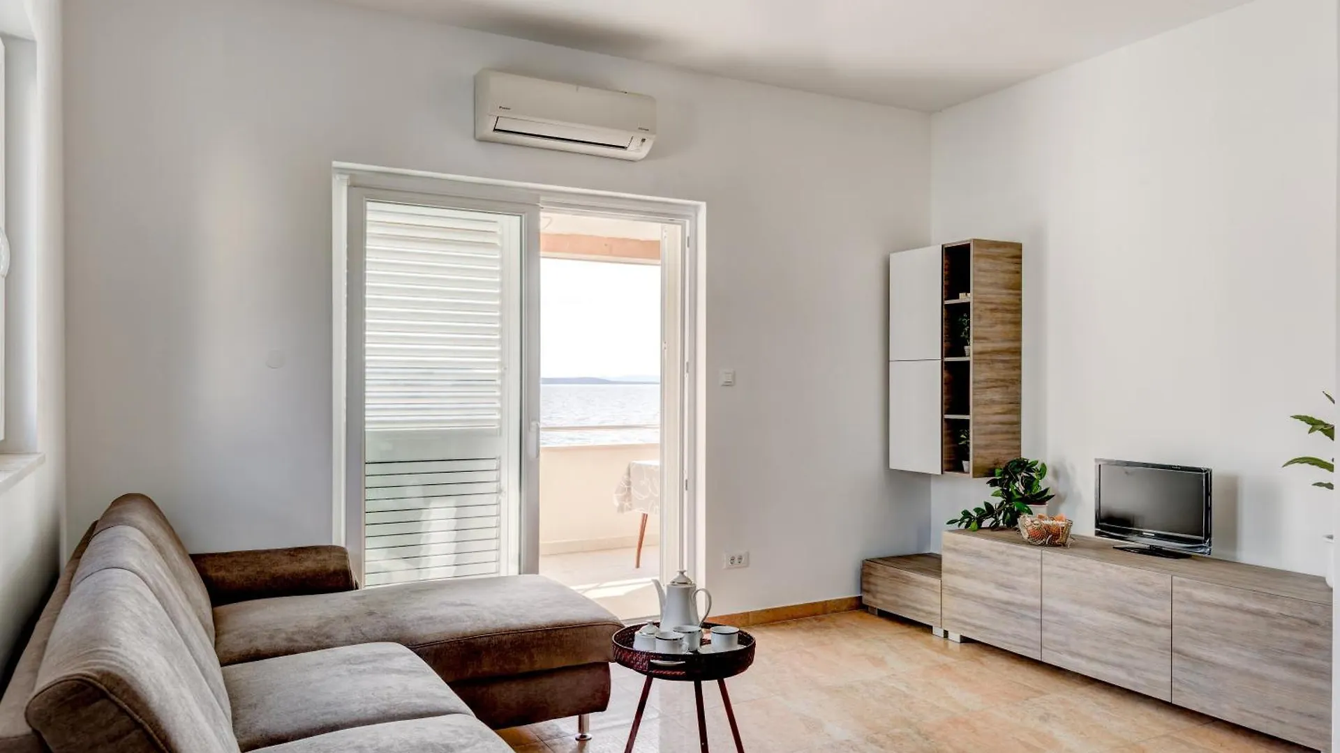 Spacious Apartment Near The Sea Zadar 0*,  Croatia